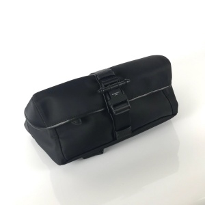 지방시 GIVENCHY 2020 SS 버클 지퍼 힙색 벨트백 커스텀급