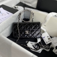 샤넬 CHANEL 2020 SS 빈티지 원형 탑 핸들 토트백 AS1665 커스텀급