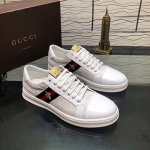 구찌 GUCCI 2020 SS 쟈가드 벌자수 남성 슈즈
