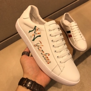 구찌 GUCCI 2020 SS 캐릭터 자수 남성 슈즈