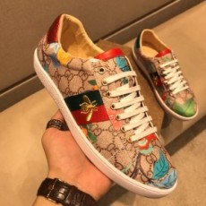구찌 GUCCI 2020 SS 벌자수 캐릭터 쟈가드 남성 슈즈