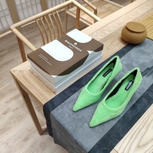 발렌시아가 BALENCIAGA 2020 SS 기모 여성 구두