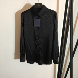 루이비통 LOUIS VUITTON 2020 SS 모노그램 실크 카라 여성 긴팔 셔츠