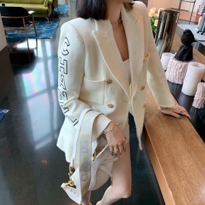 샤넬 CHANEL 2020 SS 캐릭터 로고 자수 포켓 여성 자켓