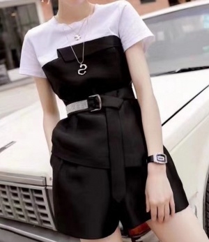 디올 DIOR 2020 SS 투톤 벨트 반팔티 반바지 여성 세트