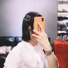 구찌 GUCCI 2020 SS 큐빅 각인로고 여성 머리핀