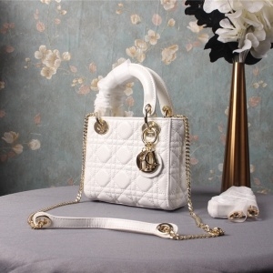 디올 DIOR 2020 SS 레이디백 램스킨 화이트 미니 토트백 커스텀급