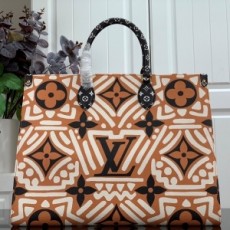 루이비통 LOUIS VUITTON 2020 SS 모노그램 캐릭터 온더고 토트백 M44674 커스텀급