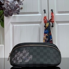 루이비통 LOUIS VUITTON 2020 SS 다미에 그라피티 범백 N40295 커스텀급