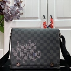 루이비통 LOUIS VUITTON 2020 SS 다미에 그라피티 디스트릭트 N40272 커스텀급