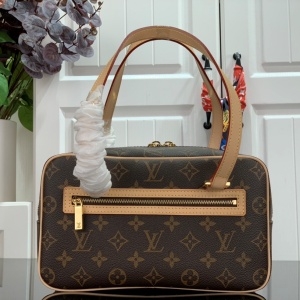 루이비통 LOUIS VUITTON 2020 SS 모노그램 시떼 숄더백 M51182 커스텀급