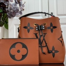 루이비통 LOUIS VUITTON 2020 SS 크래프티 네오노에 버킷백 M56889 커스텀급