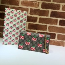 구찌 GUCCI 2020 SS 발렌타인데이 애플 미니 체인 클러치백 634275 커스텀급