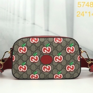 구찌 GUCCI 2020 SS 발렌타인데이 애플 스몰 숄더백 574886 커스텀급