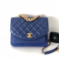 샤넬 CHANEL 2020 SS 램스킨 포켓 투톤 체인 크로스백 커스텀급