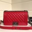 샤넬 CHANEL 2020 SS 캐비어 퀄팅 레드 보이백 미듐 67086 미러급