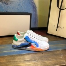 구찌 GUCCI 2020 SS 디지털 캐릭터 커플 스니커즈 커스텀급