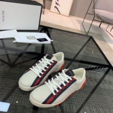 구찌 GUCCI 2020 SS 삼선 악어가죽무늬 남성 슈즈