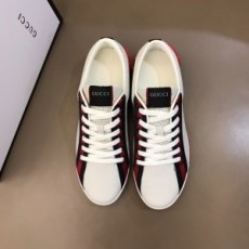구찌 GUCCI 2020 SS 삼선 시마라인 퍼포 남성 슈즈