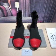 프라다 PRADA 2020 SS 각인로고 남성 스피드러너