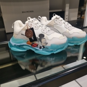 발렌시아가 BALENCIAGA 2020 SS 트리플 디즈니 화이트스카이 커플 슈즈