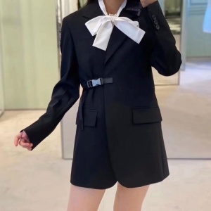 프라다 PRADA 2020 벨트 카라 블랙 여성 자켓