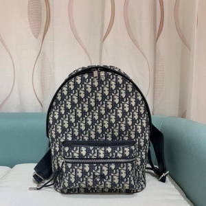 디올 DIOR 2020 SS 캐릭터 각인로고 지퍼 백팩 커스텀급