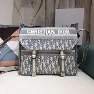 디올 DIOR 2020 SS 오블리크 벨트장식 로고 크로스백 커스텀급