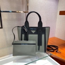 프라다 PRADA 2020 SS 삼각패치 투톤 토트백 1BD234 커스텀급