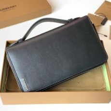 버버리 BURBERRY 2020 SS 지퍼돌이 토트 클러치백 39976001 커스텀급