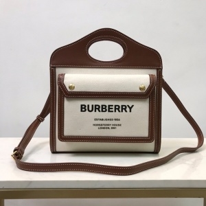 버버리 BURBERRY 2020 SS 투톤 캔버스 포켓 토트백 80146151 커스텀급