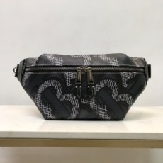 버버리 BURBERRY 2020 SS 모노그램 캔버스 소니 범백 80331541 커스텀급