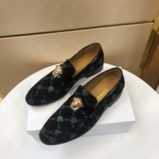베르사체 VERSACE 2020 SS 캐릭터 로고 남성 슈즈