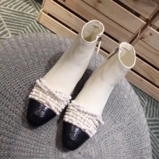샤넬 CHANEL 2020 SS CC로고 진주장식 여성 쇼트부츠