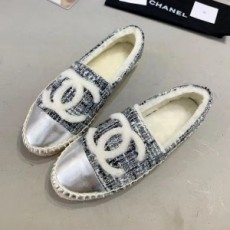 샤넬 CHANEL 2020 SS 트위드 CC로고 퍼안감 그레이 실버코 여성 에스파듀