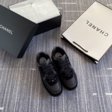 샤넬 CHANEL 2020 SS 업뎃버젼 크루즈 투톤 퍼포블랙 여성 슈즈