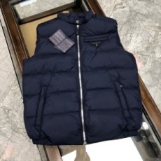 프라다 PRADA 2020 SS 삼각로고 퀄팅 포켓 남성 패딩조끼