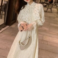 샤넬 CHANEL 2020 SS 단추장식 퍼프소매 여성 원피스