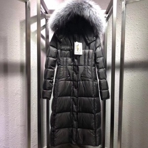 몽클레어 MONCLER 2020 SS 포켓 퀄팅 여유퍼 여성 롱패딩