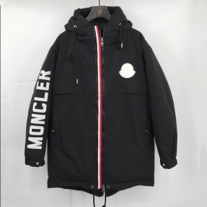 몽클레어 MONCLER 2020 SS 로고패치 후드 남성 반패딩