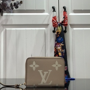 루이비통 LOUIS VUITTON 2020 SS 모노그램 지피 코인 퍼스 월릿 M60067 커스텀급