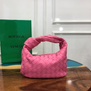 보테가 베네타 BOTTEGA VENETA 2020 SS 꼬임가죽 호보백 커스텀급