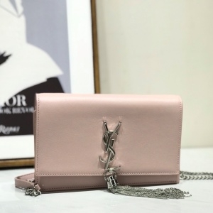 생로랑 SAINT LAURENT 2020 SS 태슬장식 로고 체인 크로스백 8011 커스텀급