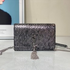 생로랑 SAINT LAURENT 2020 SS 뱀피 태슬장식 로고 체인 크로스백 8011 커스텀급