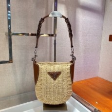 프라다 PRADA 2020 SS 라피아 크로쉐 숄더백 1BC126 커스텀급