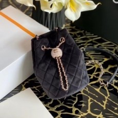 샤넬 CHANEL 2020 SS 벨벳 큐빅 버킷 백팩 커스텀급
