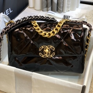 샤넬 CHANEL 2020 SS 페이던트 19 제니백 체인 퀄팅 클러치백 커스텀급