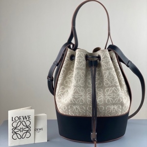 로에베 LOEWE 2020 SS 캐릭터무늬 투톤 버킷백 5200 커스텀급