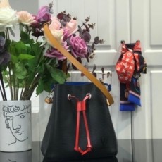 루이비통 LOUIS VUITTON 2020 SS 에삐 네오노에 BB 블랙 버킷백 M53612 커스텀급