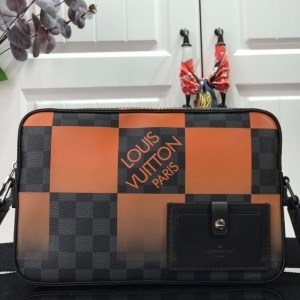 루이비통 LOUIS VUITTON 2020 SS 다미에 알파 메신저백 N40408 커스텀급
